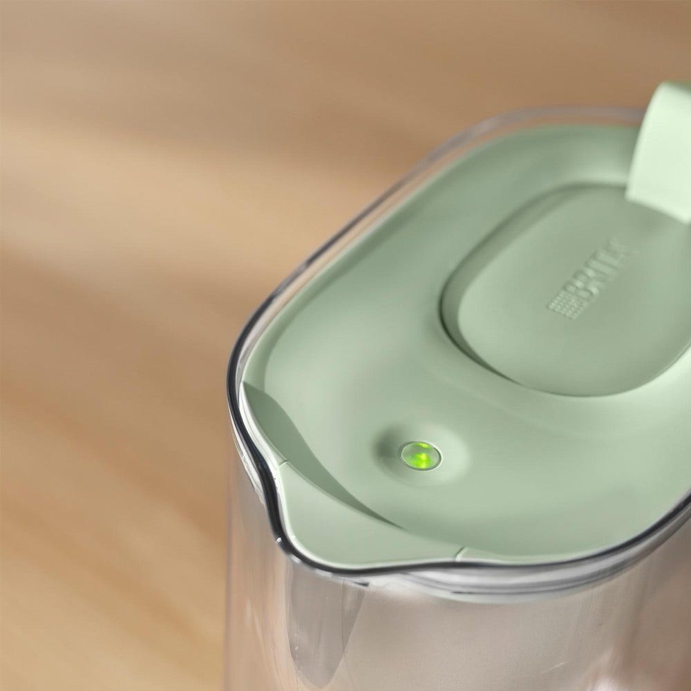 BRITA Caraffa filtrante 2.4L Style Eco Verde Polvere + Filtro MAXTRA PRO