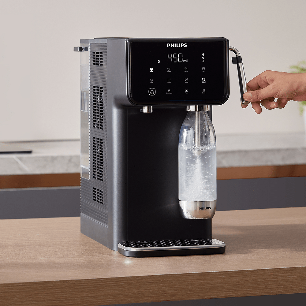 Philips Stazione dell'acqua All-in-One calda + fredda + frizzante ADD5962BK (filtra PFAS) compatibile con filtri BRITA