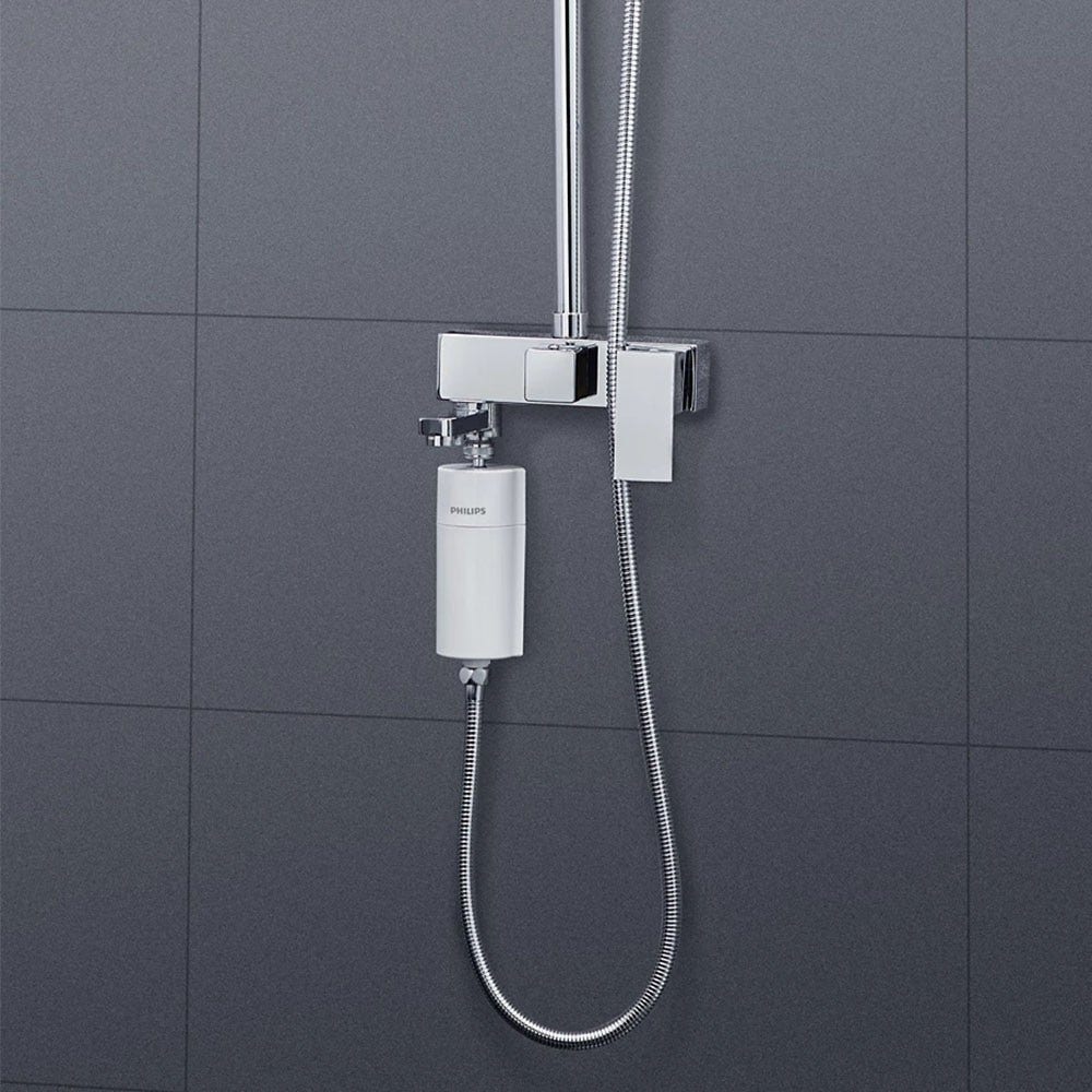Philips Filtro per doccia (bianco) con 1 cartuccia compatibile con tutti i rubinetti e tubi.